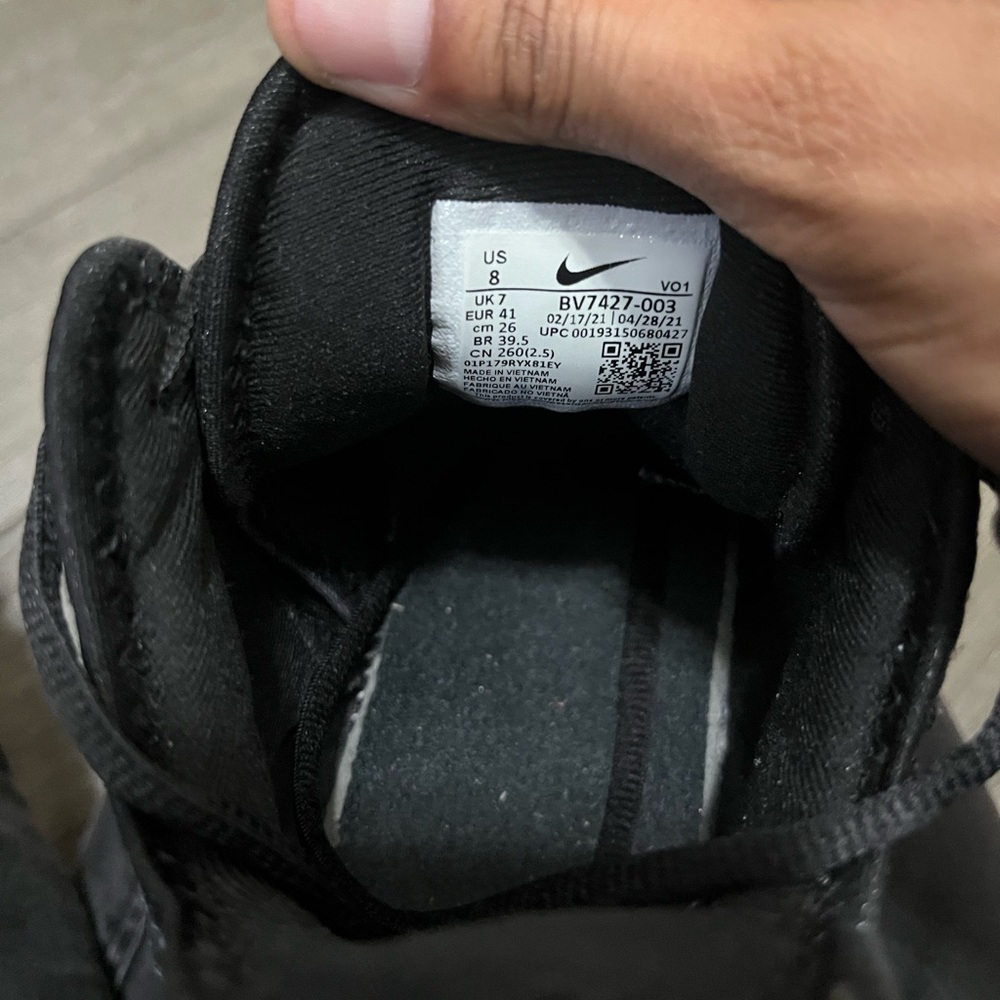 LeBron Witness 4 - Picture 5 of 8